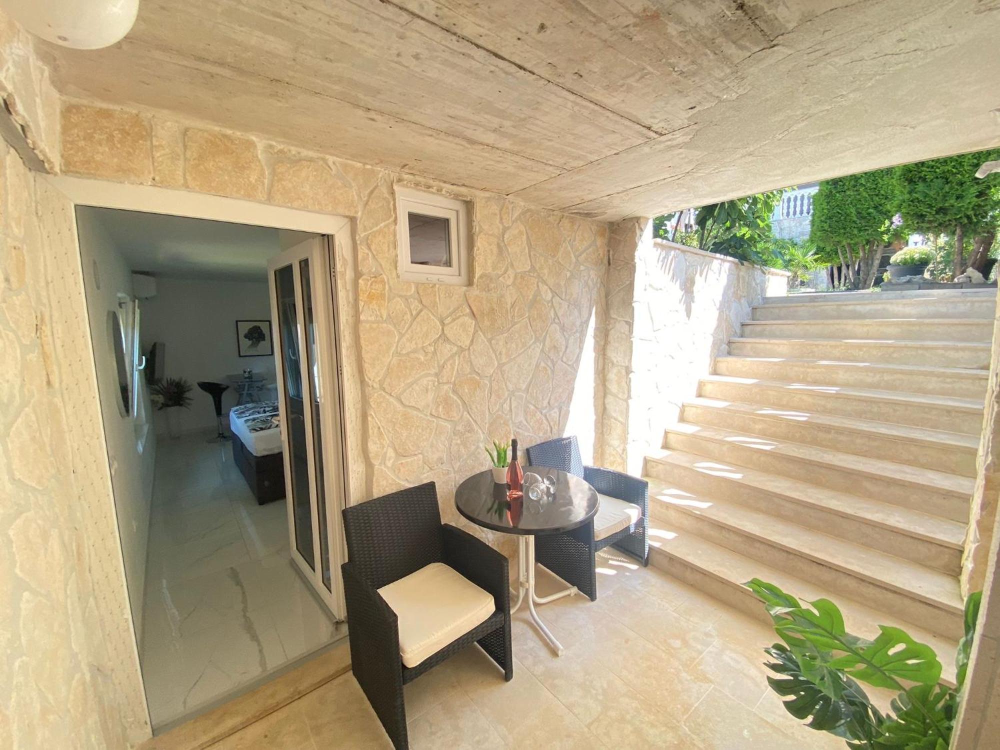 Villa Mara ซริกเวนิซา ภายนอก รูปภาพ